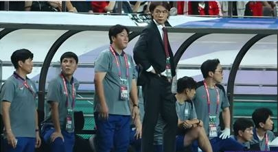 홍명보 감독