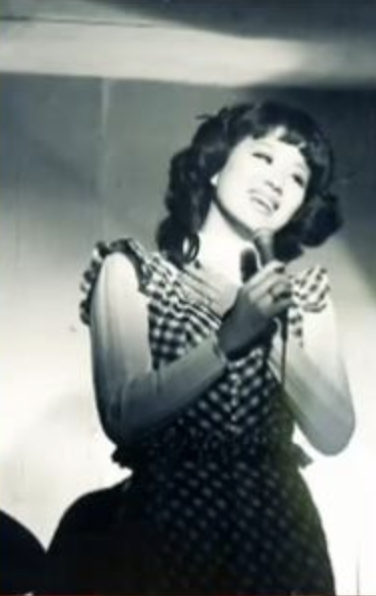 장미화 리즈시절 무대