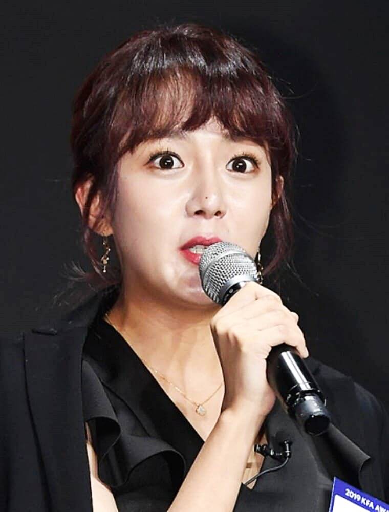 배우-강은비