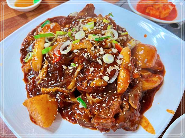 서울 송화벽화시장 강서구 우장산 맛집 궁중 뼈찜