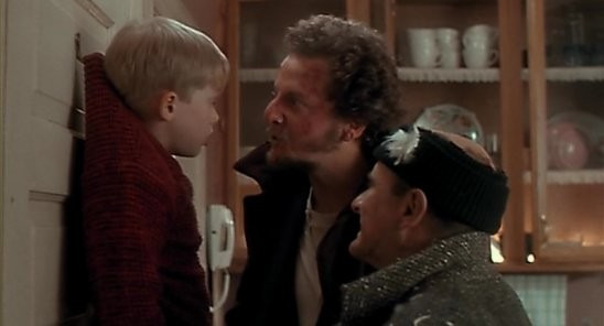 나홀로-집에-스틸컷-도둑들과-어린아이