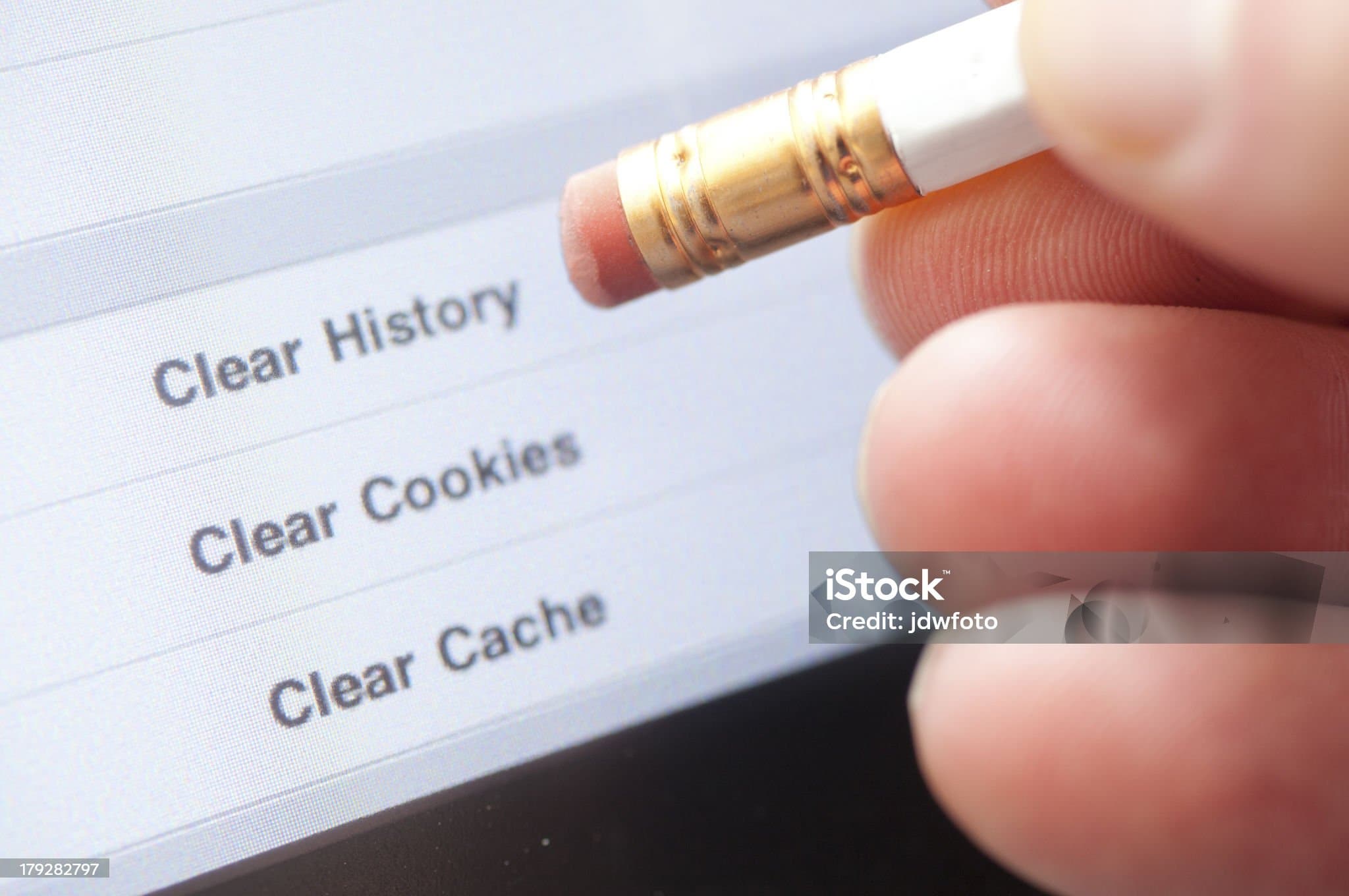 소셜 미디어 플랫폼별 나의 흔적 지우기