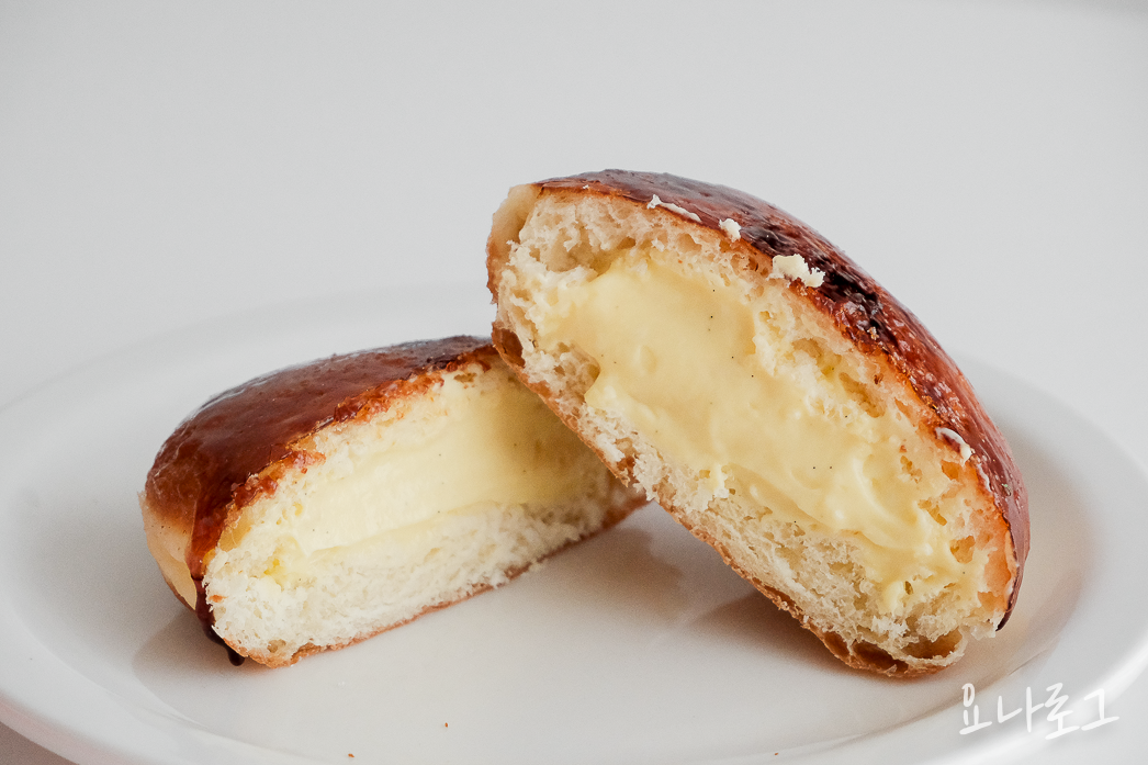 도넛맛집 도넛드로잉 드로잉도넛 판교도넛 미금도넛 분당도넛 판교카페 판교카페추천 미금카페 미금카페추천 분당카페 분당카페추천 분당브런치 판교브런치 브런치카페추천 초코도넛 피넛도넛 라즈베리도넛 우유생크림도넛