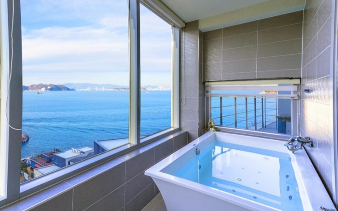 거제 생각속의 집 자스민 102호 스파