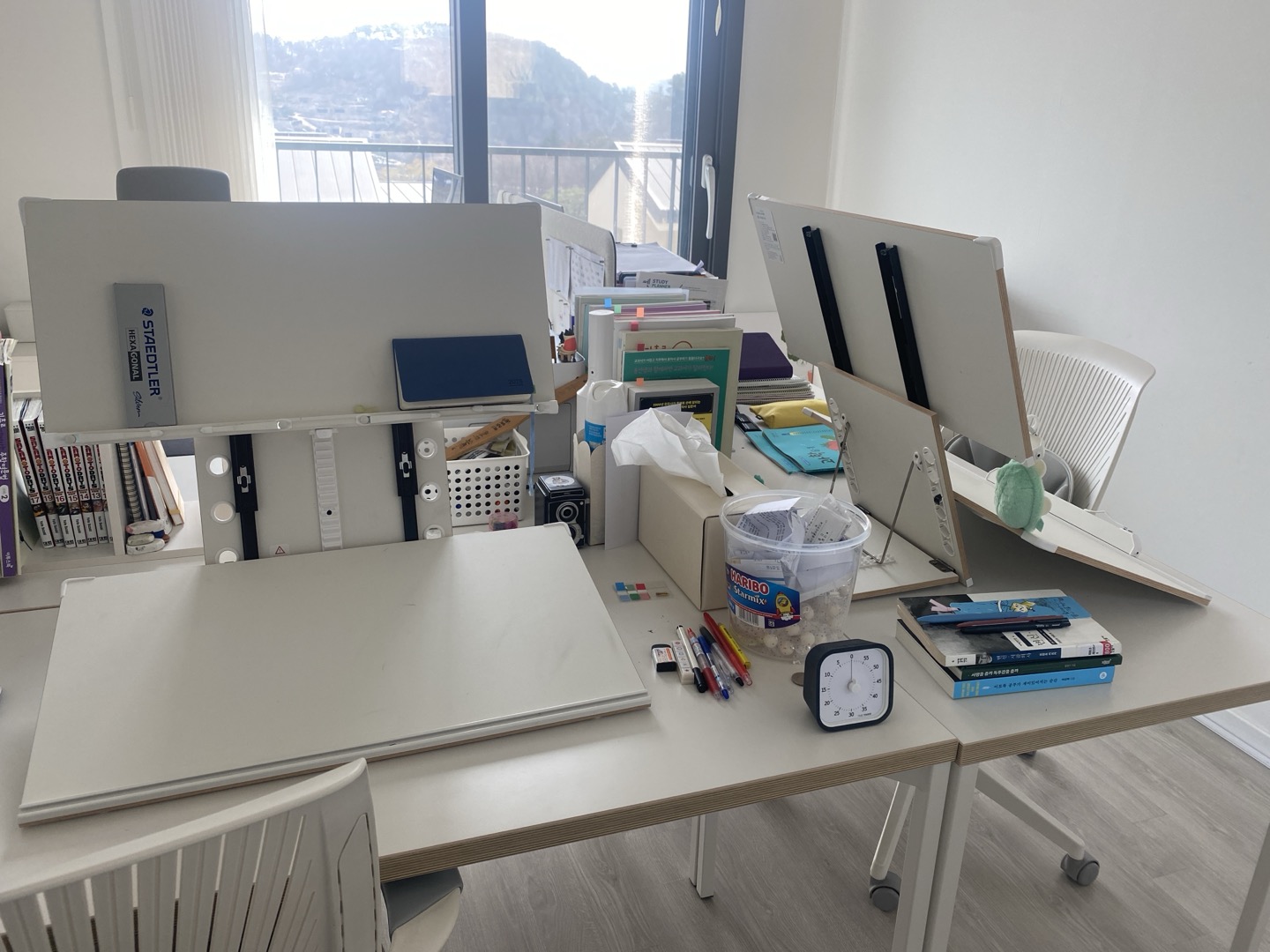 이룸 독서대 중학생 사용 사진