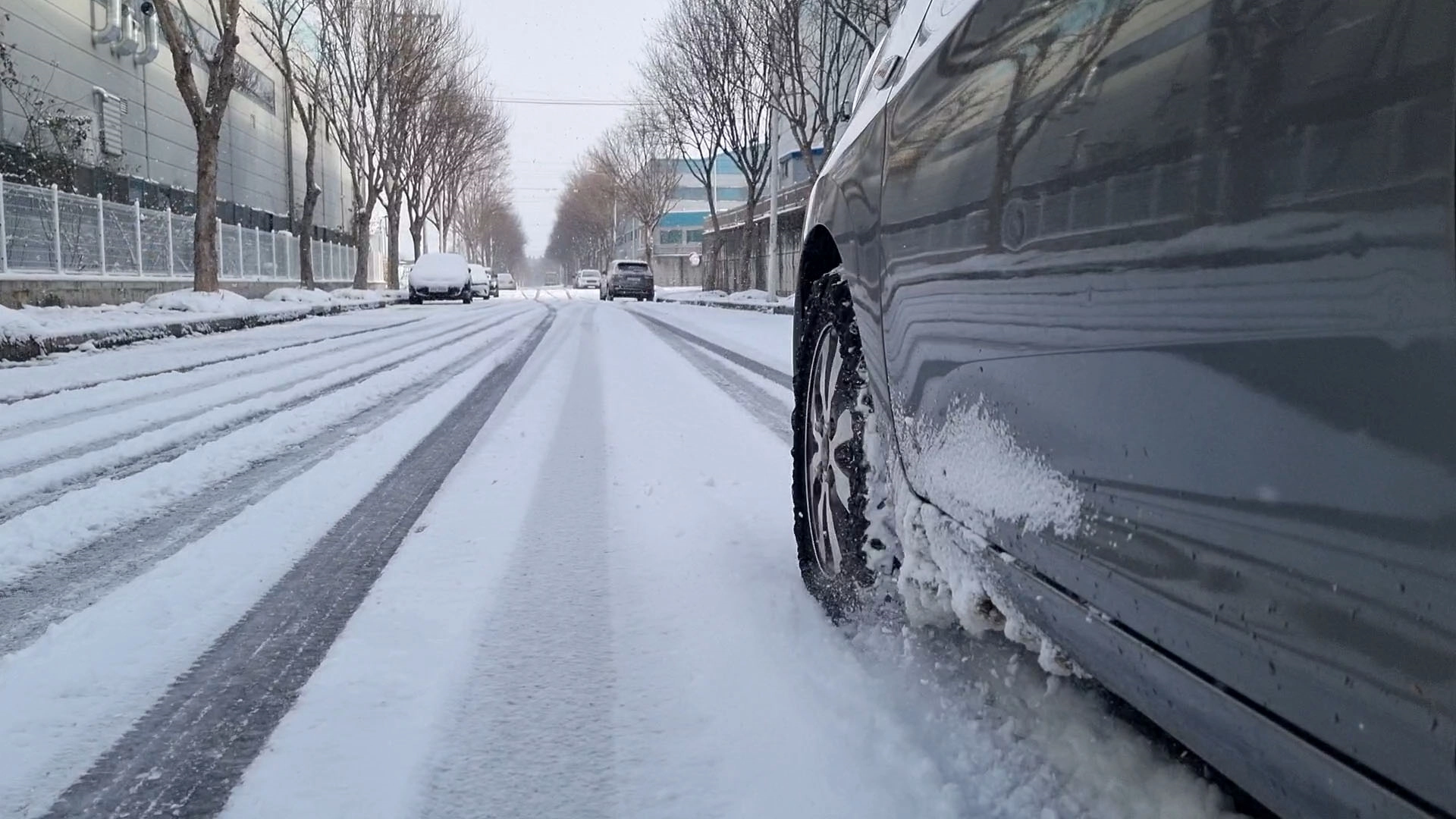 그물망 스노우체인 주행 모습