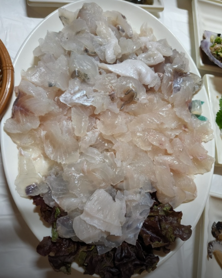 깜상&amp;삼식이네횟집