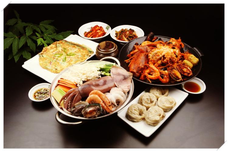 해물-장단콩-칼국수-용궁칼국수