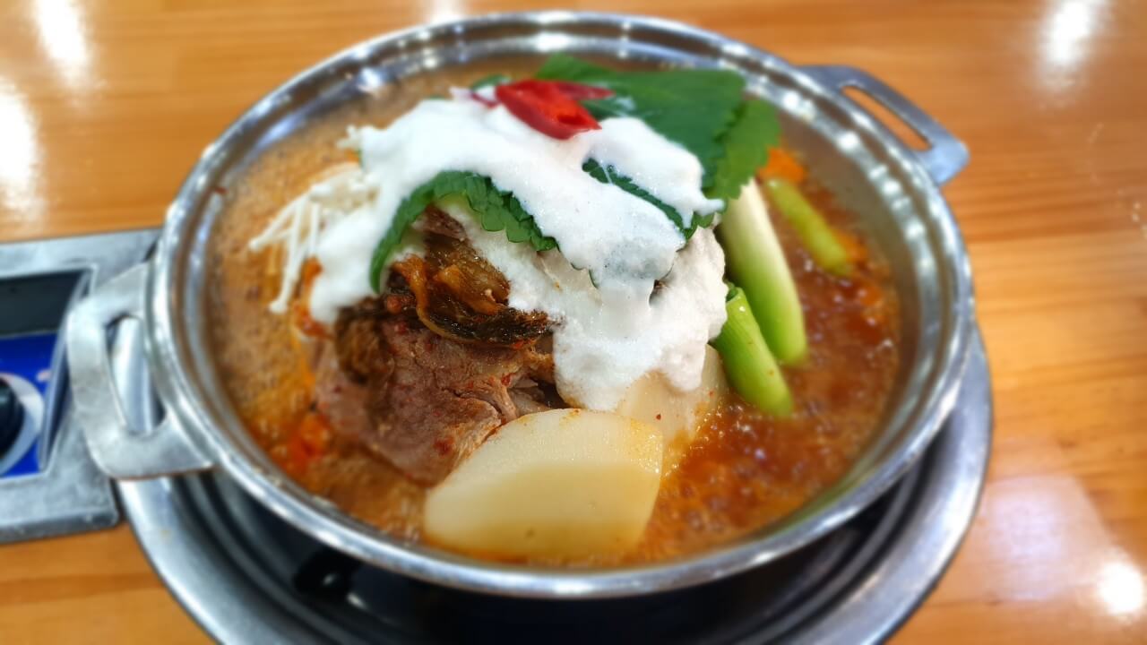 생생정보통 콩비지감자탕 경기 파주 맛집