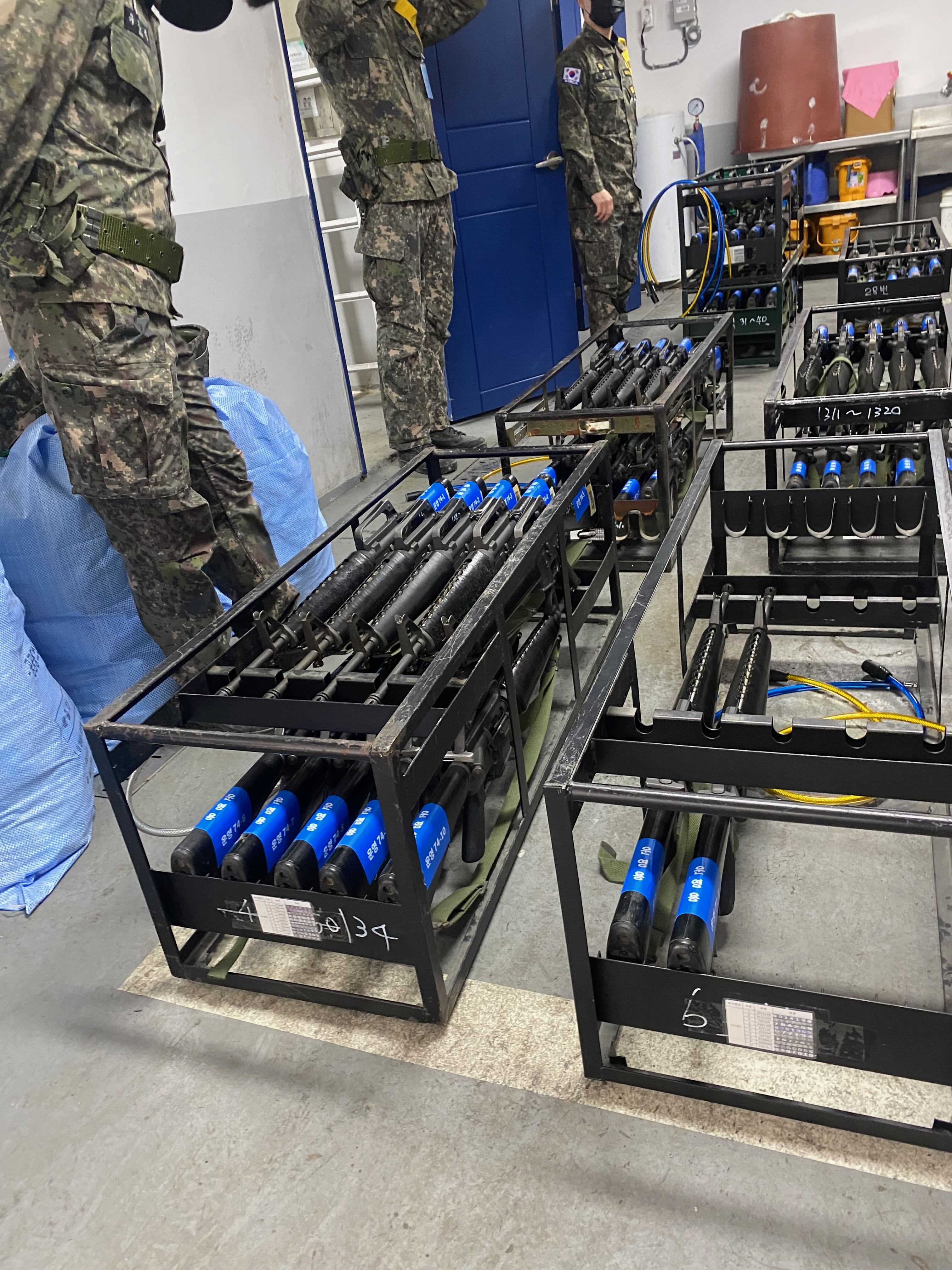 예비군 총기 불출 현장