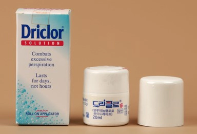 겨드랑이 땀 억제제 드리클로(Driclor)