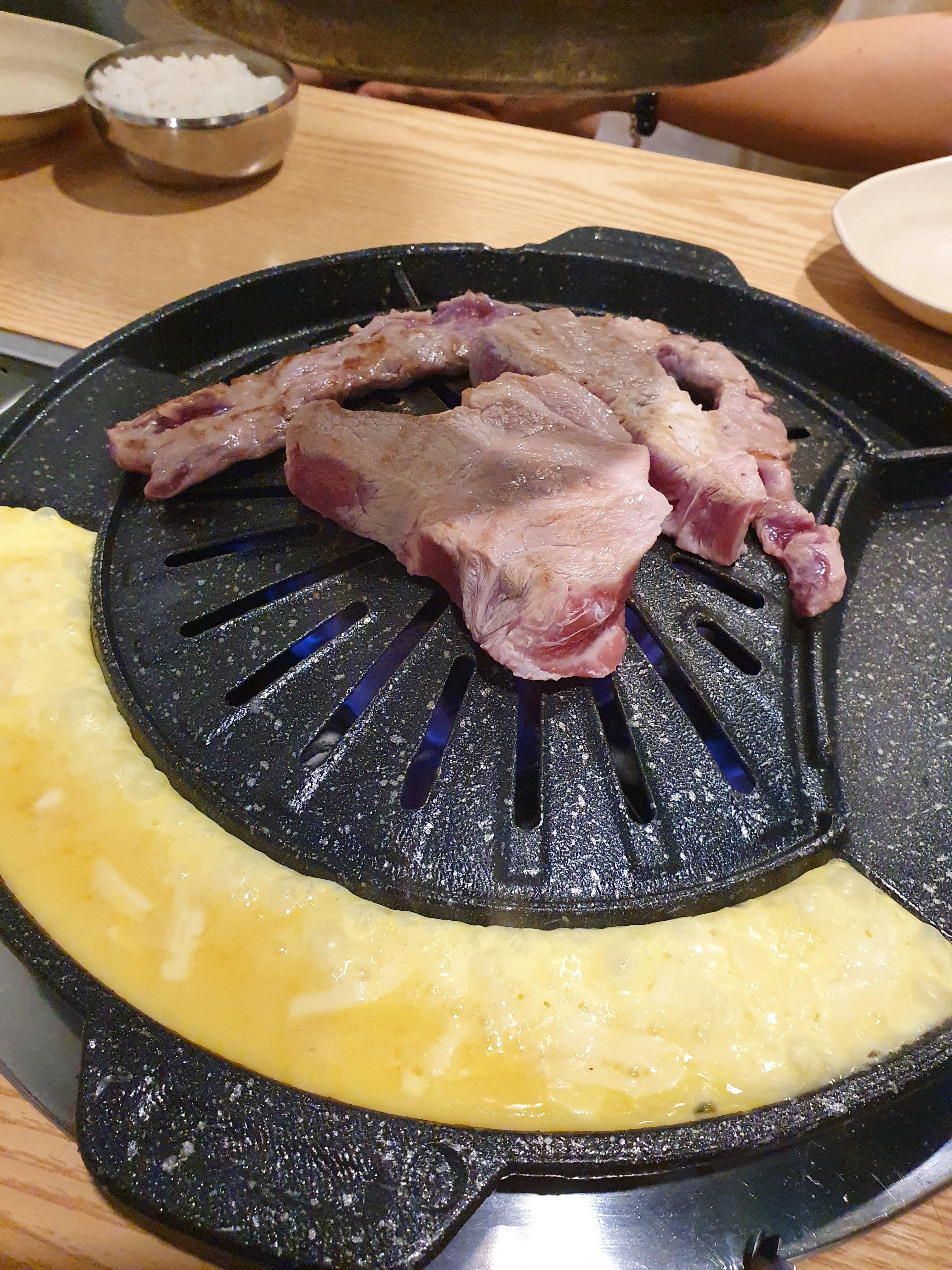 복이와 복돼지 복돼지세트 목삼겹과 갈매기살