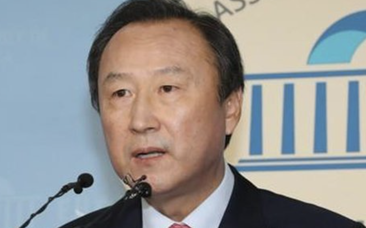 정치인 홍일표