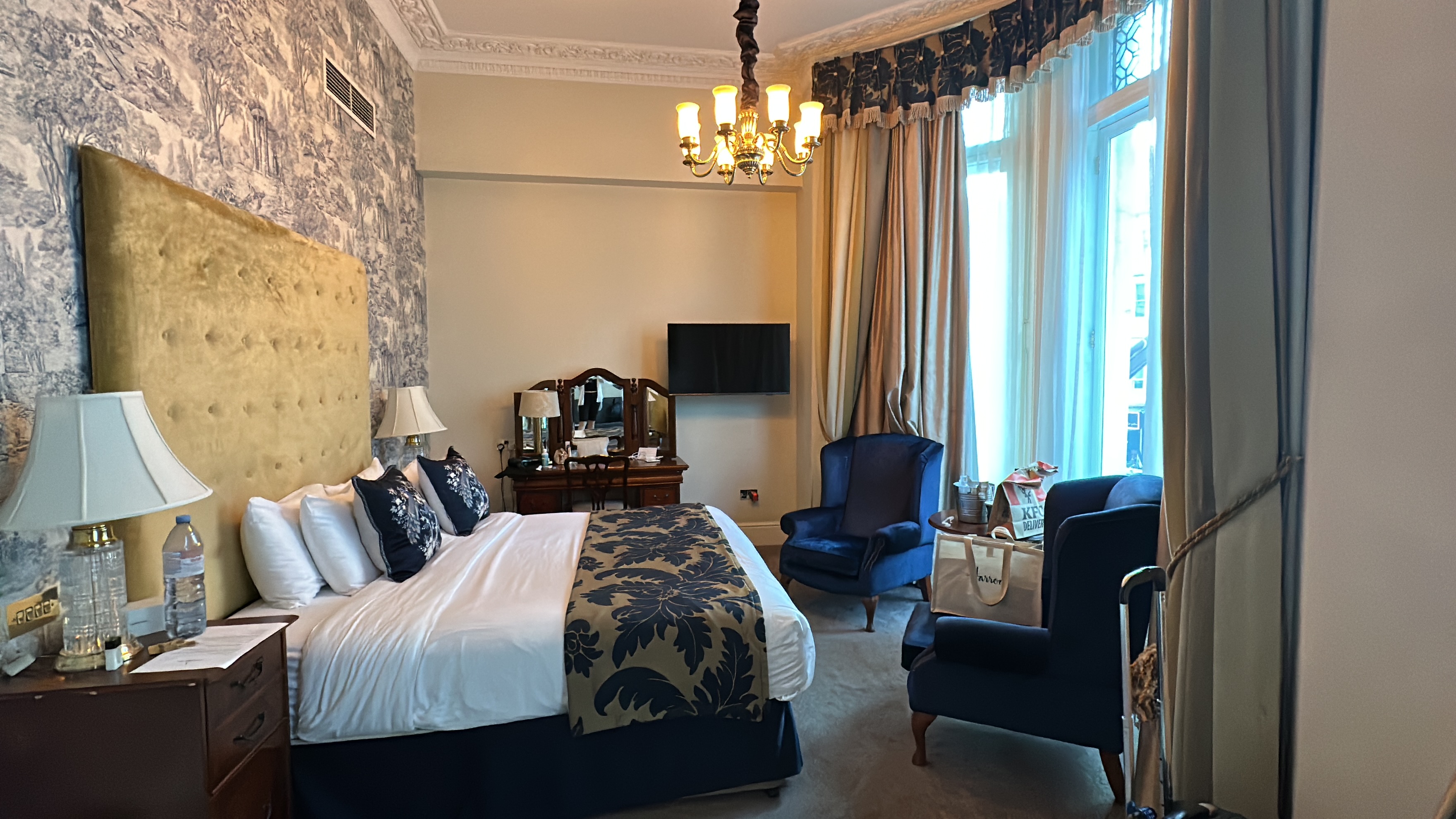 영국 여행 숙소 호텔 추천 후기 - 파크 인터내셔널 런던 호텔