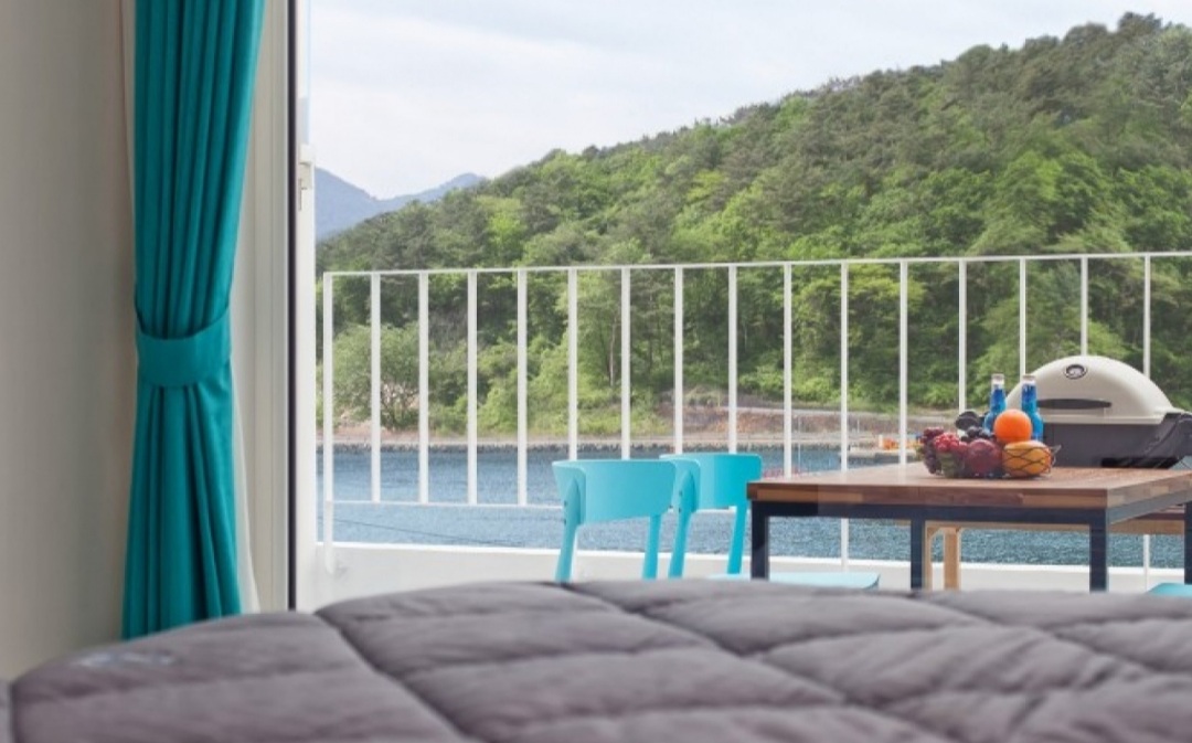 통영 지그재그 펜션 302호