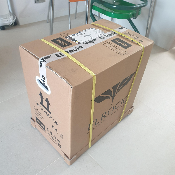 가정용 에스프레소 머신 마누스 S: 상업용 머신의 성능을 가진 머신_배송 포장 상태