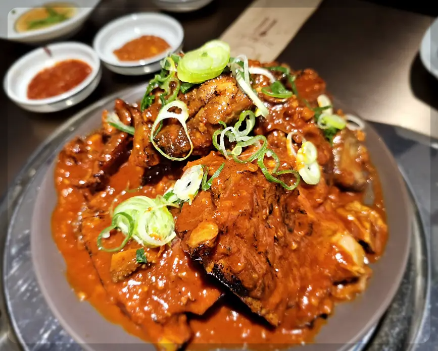 정담옥 돼지목벼구이