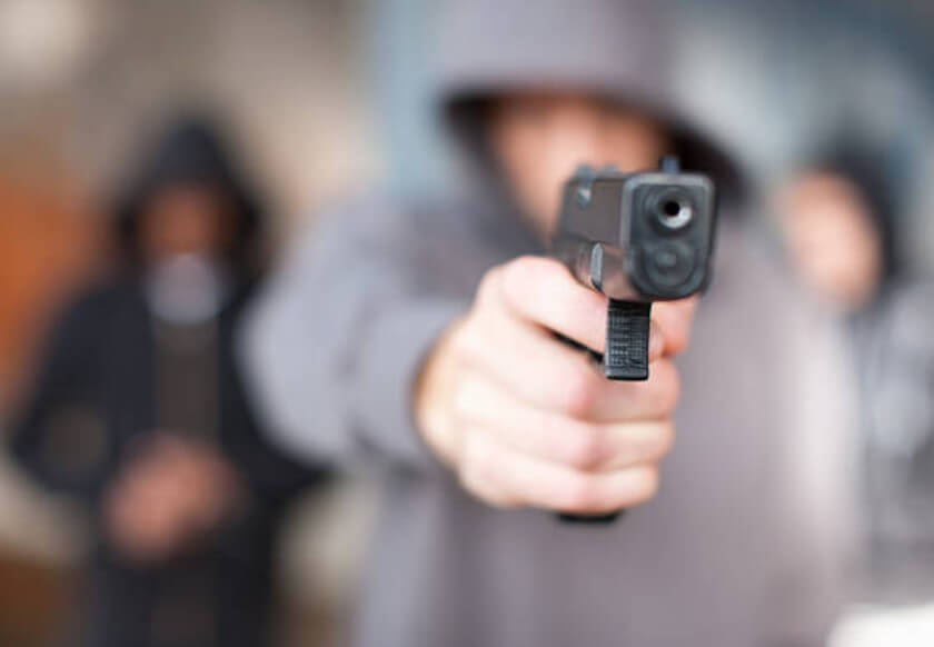 도둑이창문을열고들어오는꿈