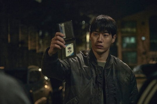 영화 화사한 그녀 출연진