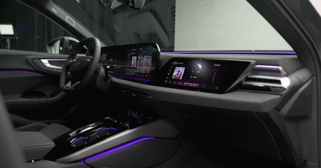 아우디 A5 풀체인지 실내