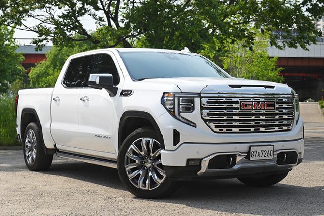 GMC 시에라 드날리