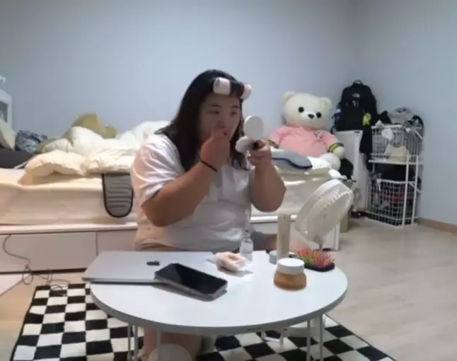 박혜정 선수 앞머리 롤을 하고 외출 준비하는 모습