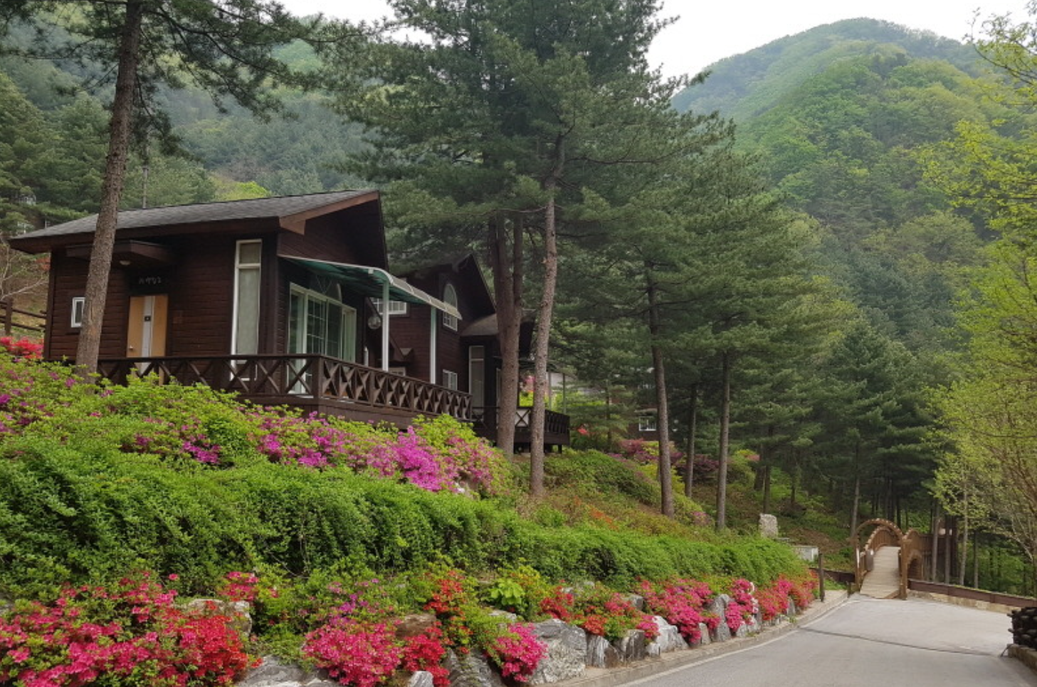 칼봉산자연휴양림