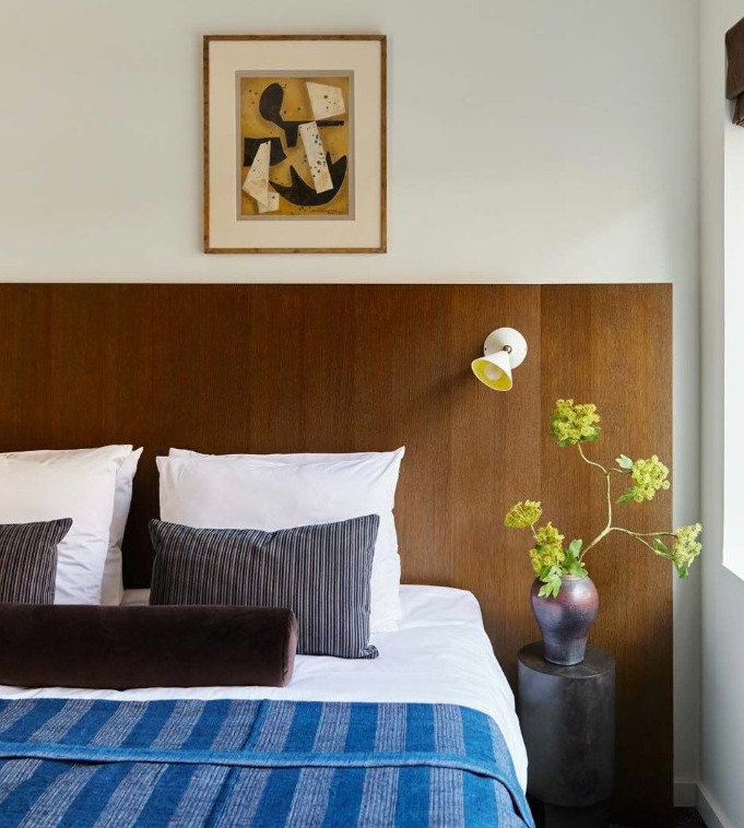 신혼집 우드 패널링 벽 인테리어 아이디어 텍스쳐 벽 추천