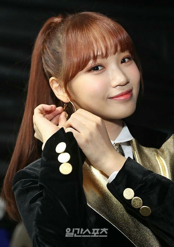 김채원 사진 모음 김채원 사진 모음