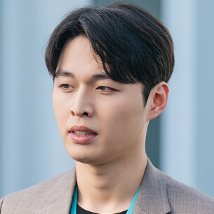 김우겸