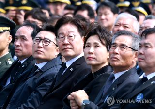 서해수호의 날이란 기념식 이재명 영웅 추모