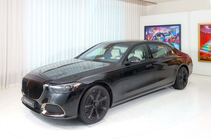 벤츠 마이바흐 ‘실버 라이닝’ 3종 한정판 출시! 가격·디자인 완전 공개