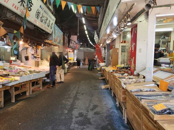 야나기바시-시장1