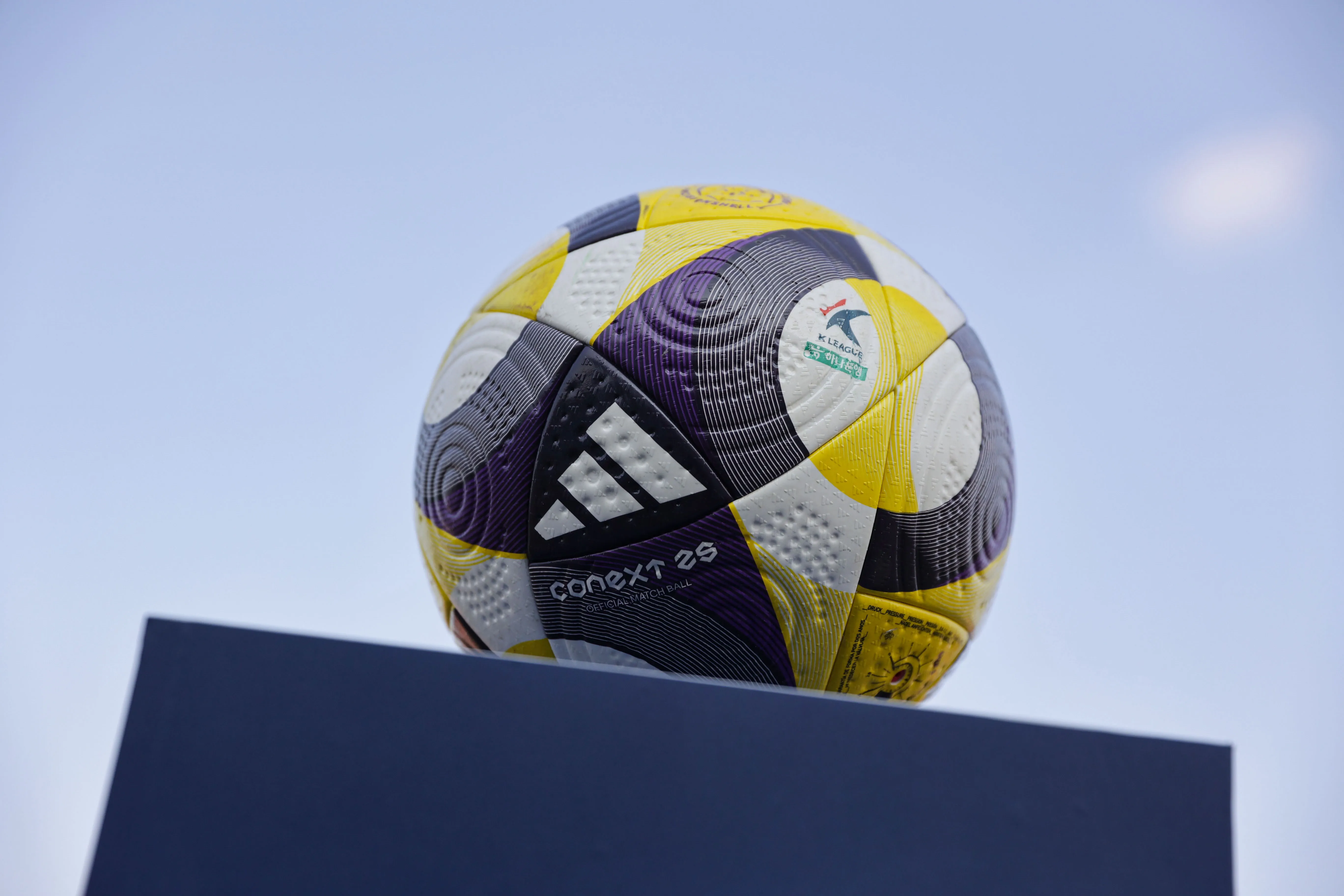 2025 K리그 정기 선수 등록 수 결과 &ndash; 총 990명 등록, 외국인&middot;U22&middot;준프로&middot;유스 출신, 평균 연령