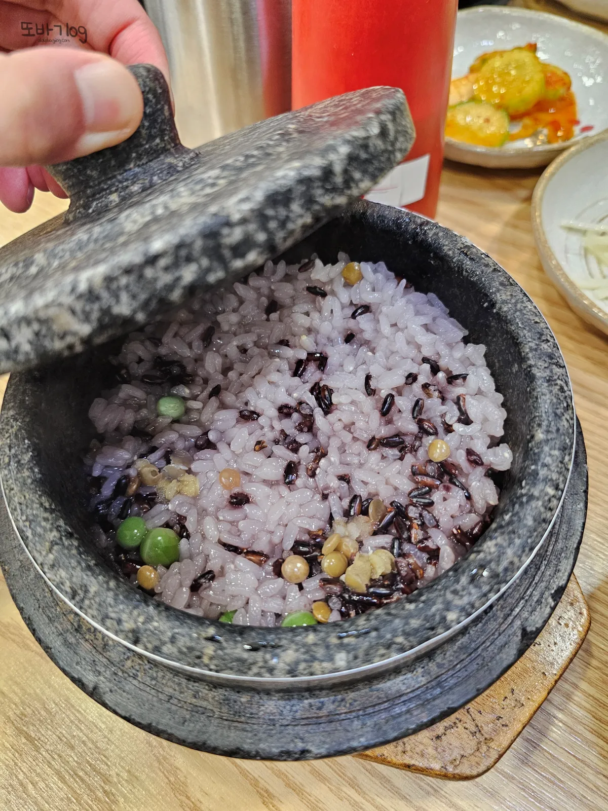 왜관-하늘채정식-돌솥밥