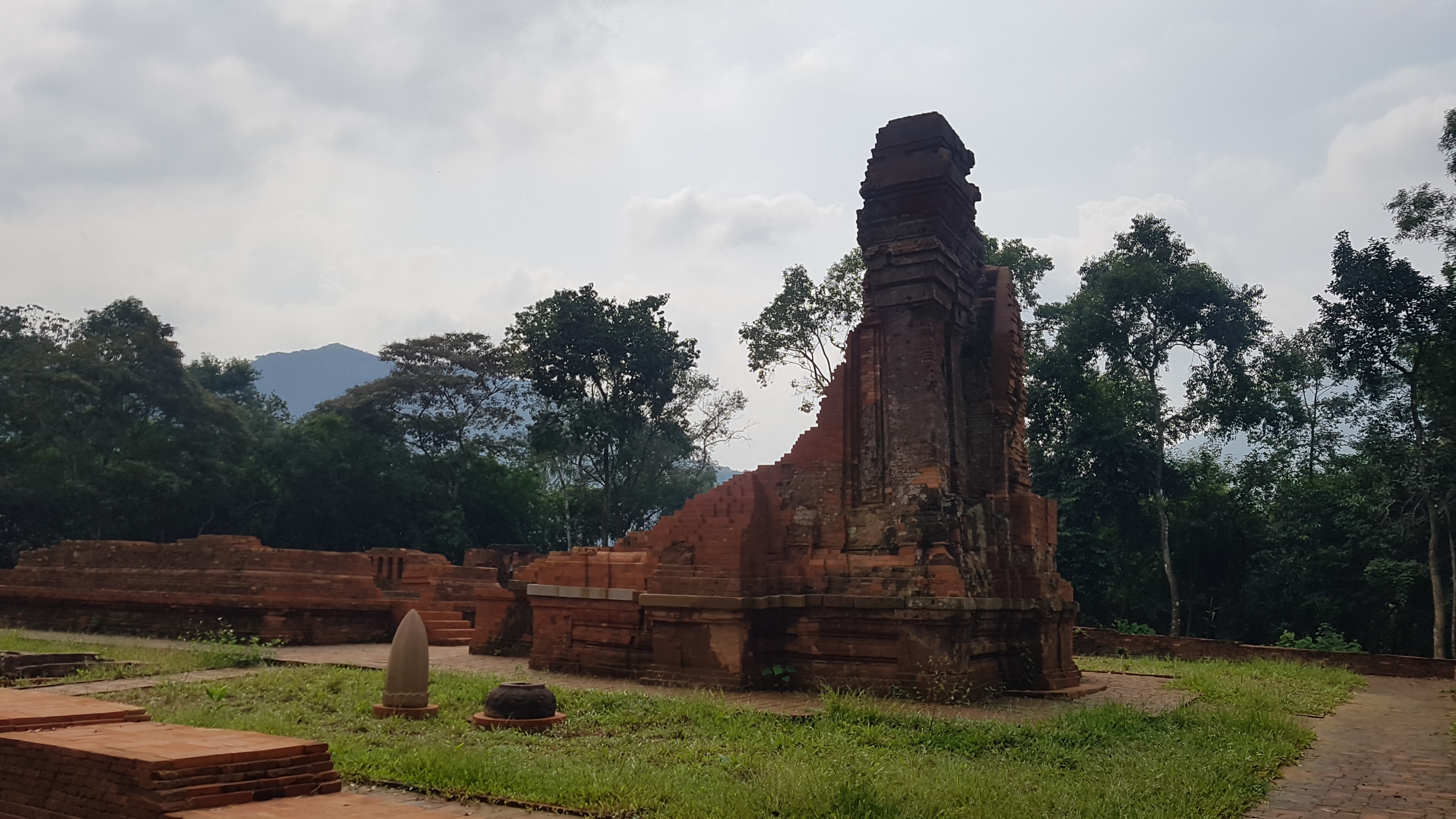 호이안 미선 유적지