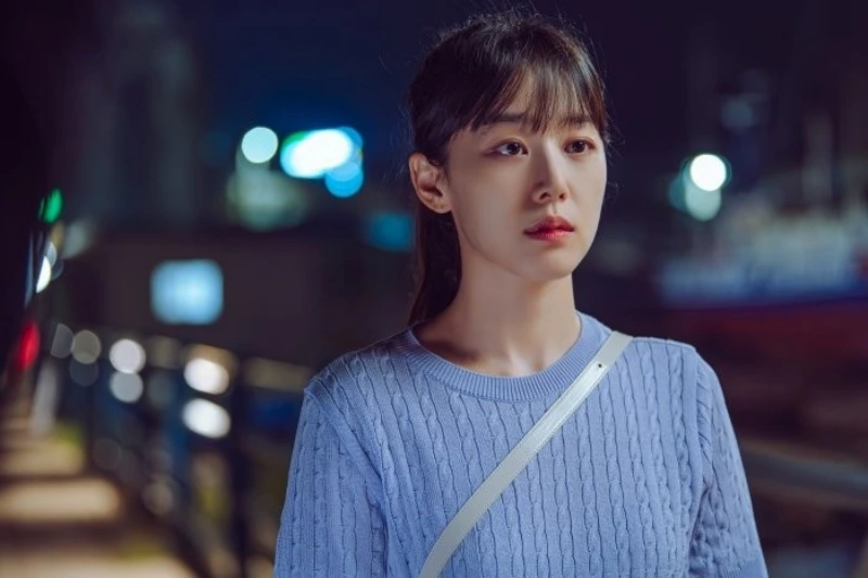 드라마 '모래에도 꽃이 핀다' 등장인물 오유경을 연기하는 배우 이주명