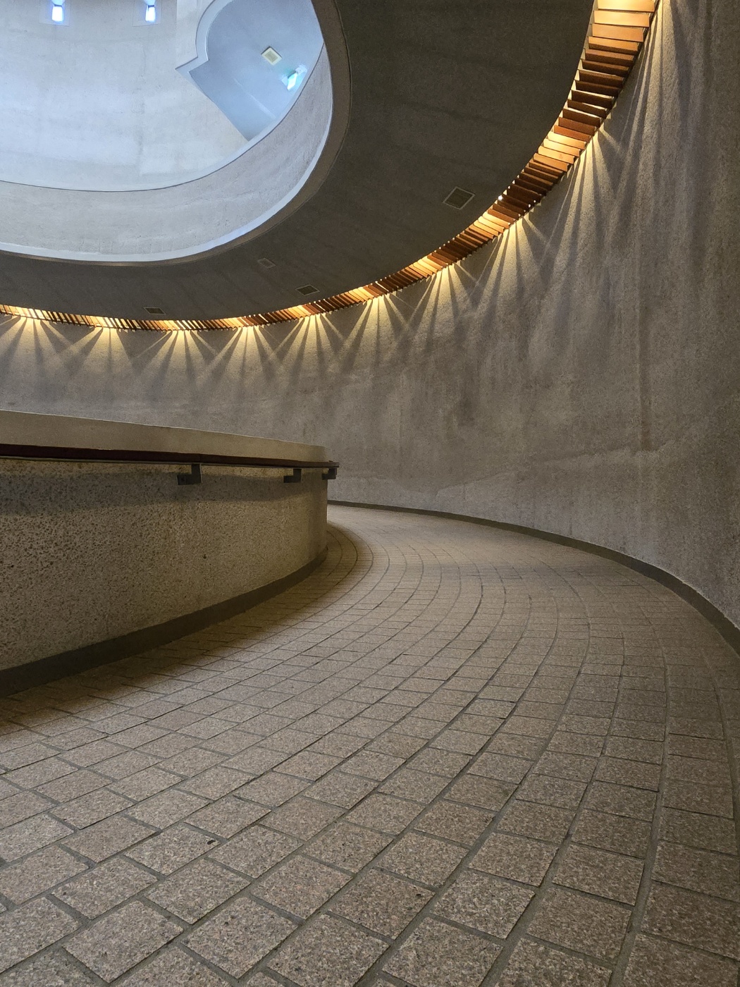 동물원 옆 미술관, 국립현대미술관 과천