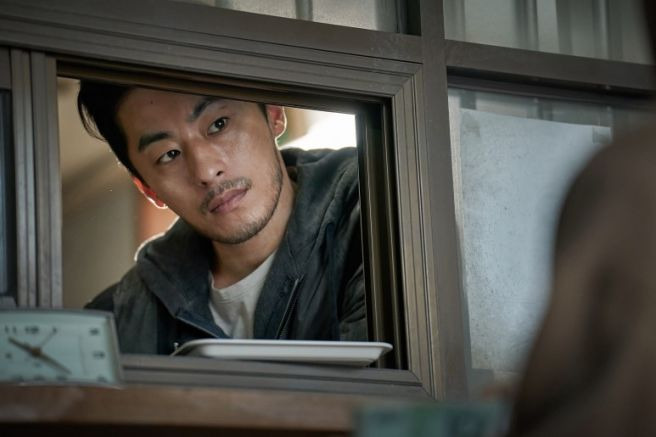구교환 나이 프로필 총정리｜학력&middot;고향&middot;아내 이옥섭&middot;결혼&middot;2026년 최신 출연작