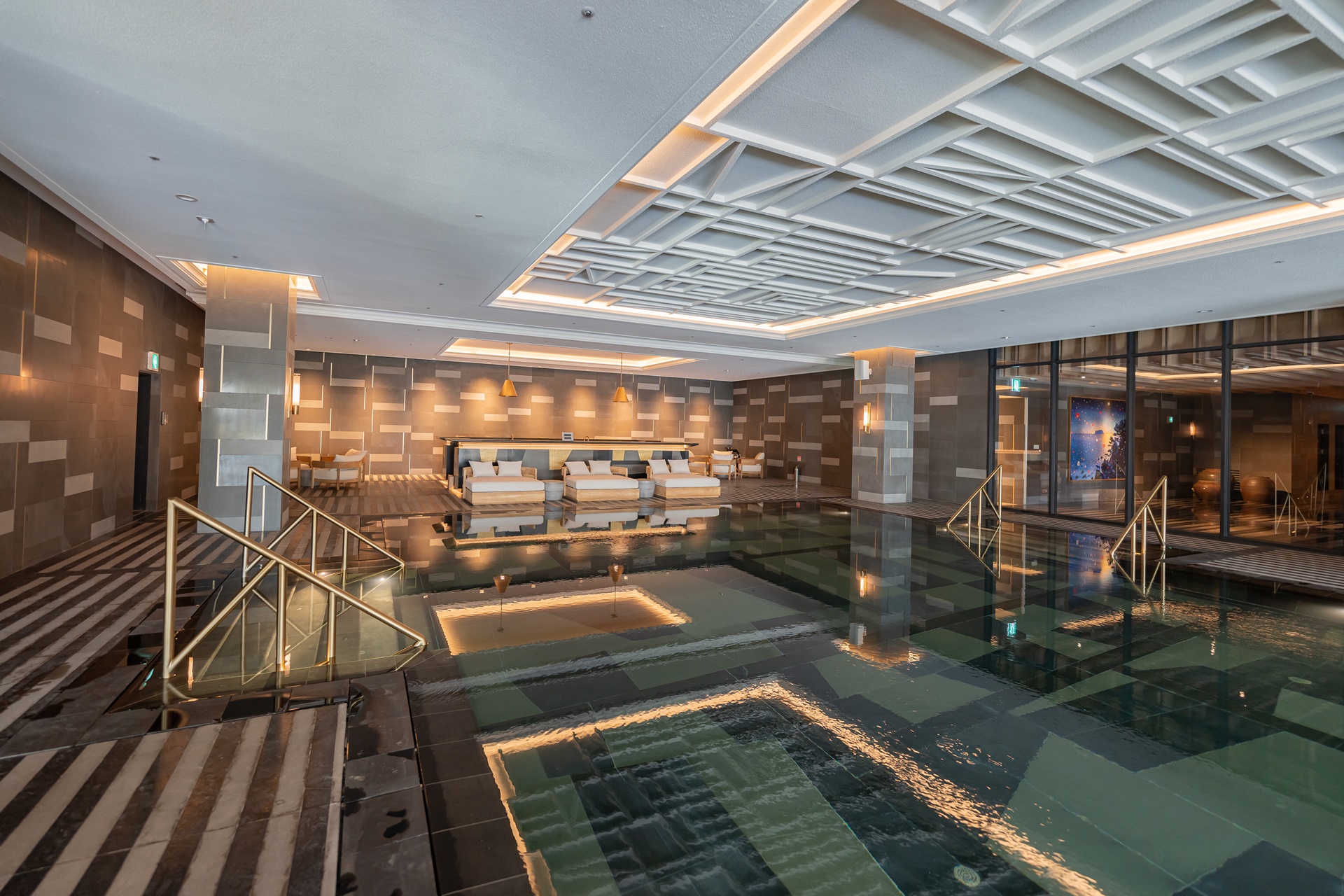 #JW메리어트 #JW메리어트제주 #JW메리어트제주리조트&스파 #범섬 #빌벤슬리 #서귀포호텔 #제주리조트 #제주메리어트 #제주여행 #제주호텔 #댄싱두루미 #더플라잉호그 #아일랜드키친