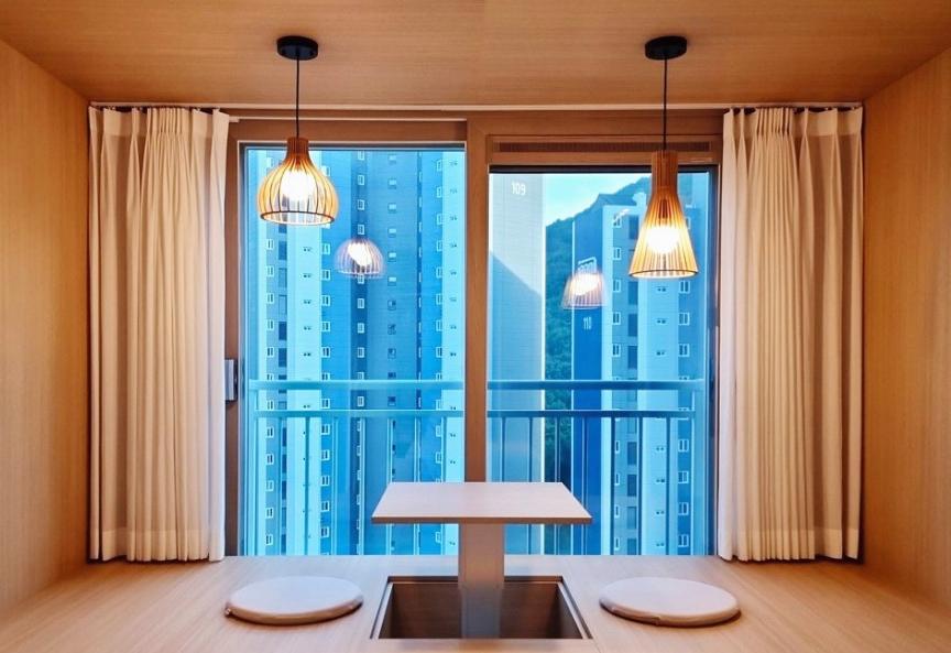 윈도우시트 테이블사진