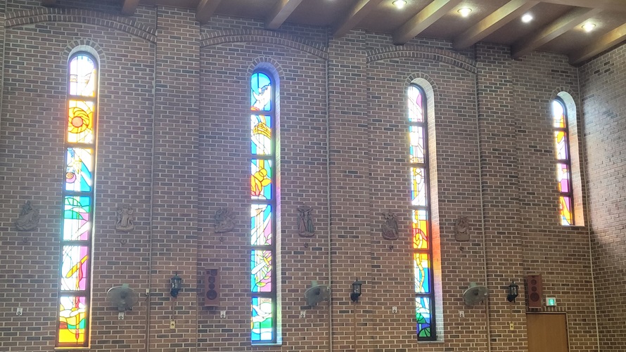 전주 용머리성당 스테인드글라스