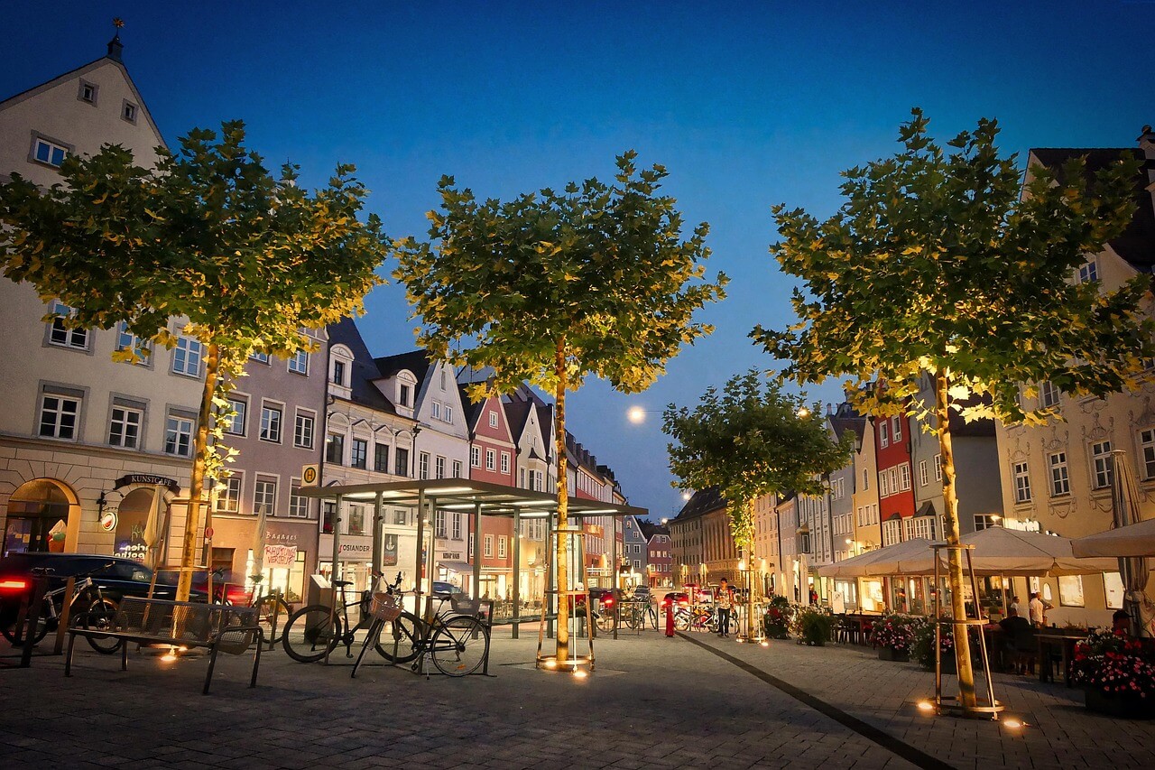 미세기후 소규모 광장의 난방&middot;조명 장치가 만들어내는 미세 온도 편차 측정 보고