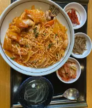 오늘N 식큐멘터리 종로 맛집 사계절 떡국국수