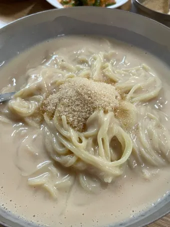 콩국수 만들기 위한 콩 삶는 방법과 고소한 국물 비법_9