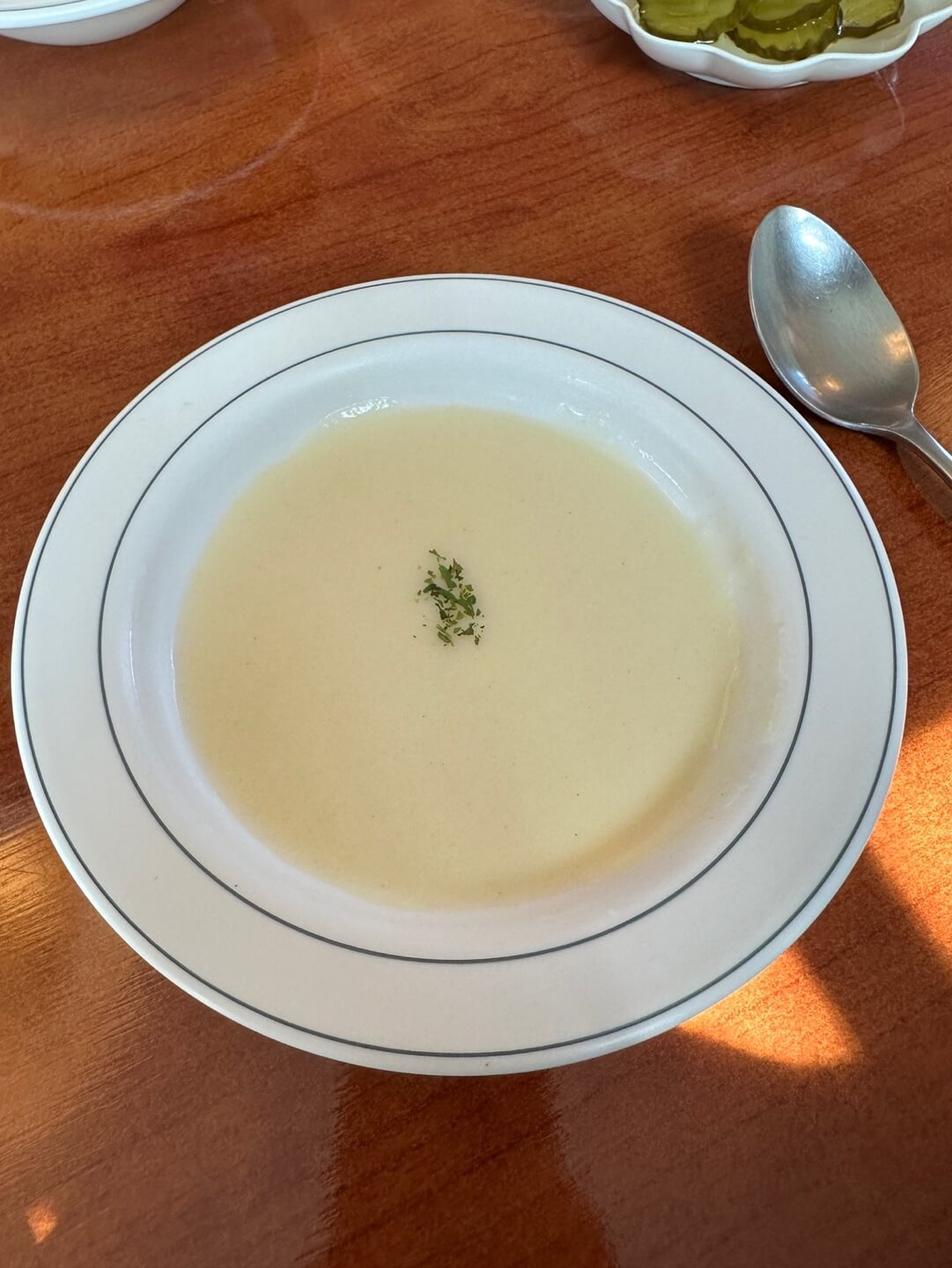 용인 원삼면 돈까스 맛집 수프 기본 구성