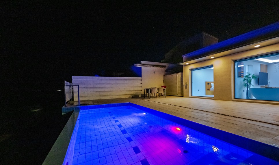 남해 풀빌라 펜션 윤슬