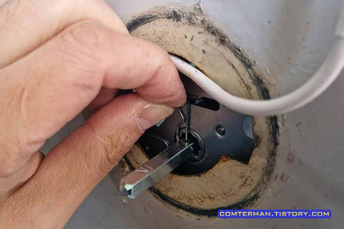 코맥스 CDL-400M 핸들 고정핀 설치