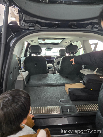 아이오닉9-녹턴그레이메탈릭-실물색상