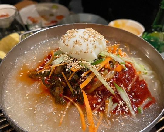 용산구 남영동 삽겹살집, 남영돈